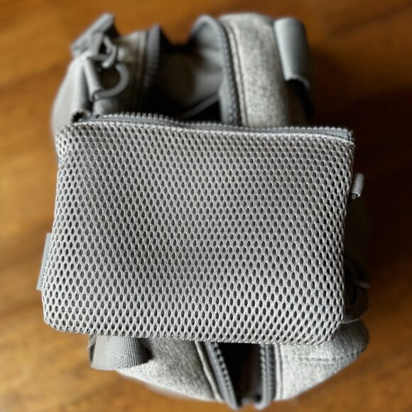 Dagne Dover Landon Neoprene Carryall Bag Sz Sm in Heather Grey - Picture 4 of 8